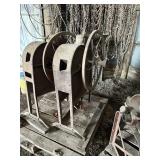 IH Corn Sheller