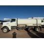 2001 Sterling LT9500 4000 Gallon Water Truck 