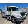 2004 Freightliner Columbia 120 
