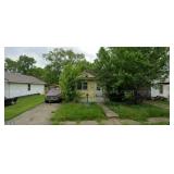 High-Potential Single-Family Fixer-Upper on Spacious Lot in the Heart of Pana, IL - Incredible Value