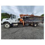 2016 International 7400 Extendable Grapple Truck