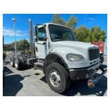 2009 Freightliner M2 106