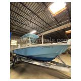 2024 Everglades 253CC Center Console Boat w/ Load Rite Trailer
