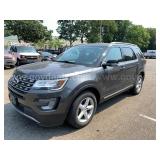 2017 Ford Explorer XLT 4WD SUV
