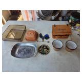 2Af Box of Miscellaneous Kitchen Items
