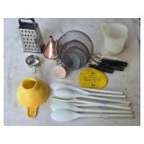 3A2 Miscellaneous Kitchen Items