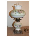 BR2 19' Victorian Style Lamp Both Lights Work