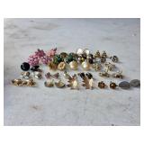 2A4 Case with Vintage Screw Back- Clip-on Earrings