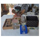 4AF Box of Miscellaneous Home Decor
