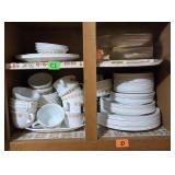 K4C2D2 Corelle Gold Butterfly Dishware