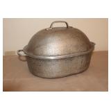 BR2 12x10 Aluminum Silver-Seal Covered Roaster