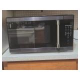 KCNTR Hamilton Beach 1000W Microwave WORKS