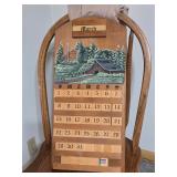 LR 23' Tall Cabin Scene Perpetual Calendar Complet