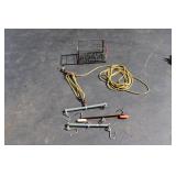 BD 3 Gambrels w/Block & Tackle in Wire Milk Crate