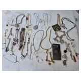 1A4 Assorted Costume Jewelry - Necklaces