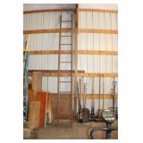 B Very Sturdy 12' Wooden Ladder NO SHIPPING