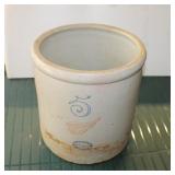 A Red Wing 5 Gallon Crock 4' Wing Has Thin Crack