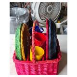 F Wicker/Plastic Cup Picnic Set