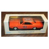 DRH ERTL 1998 1:25 General Lee DieCast Box Faded