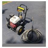 John Deere 2400G 5.5hp Honda Pressure Washer w/ma