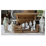 L Lucie Sable Nativity w/Creche