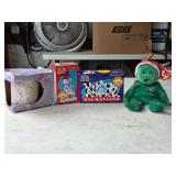 Q '02 Holiday Teddy Beanie/2 McDonald's Snow Globe