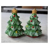 2 3/4' Tall Christmas Tree Salt/Pepper Set