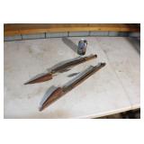 SL 2 Vintage Fishing Poles w/Bobbers & Line