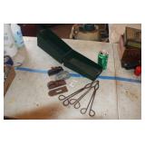 N-Vintage Metal Case w/Small Planes & Clamps