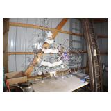 SK 3-Lighted Metal Frame Christmas Decor