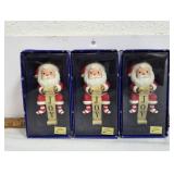 3C4 NEW 3 Bright of America Santa Stocking Hangers