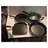 HKD6 Miscellaneous Fry Pans & Skillets NO SHIPPING