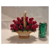 HKC3 Capodimonte Italian Roses in Basket