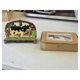 A3-NEW Cast Iron Holstein Cow Letter/Napkin Holder