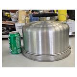 H2 Vintage MIRRO #2002 KM Cake Keeper Aluminum