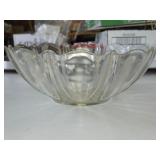 B2-10' Ruffled Bowl Oyster & Pearl-Clear Anchor Ho