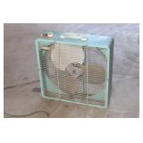 TB Vintage Eskimo 3-Speed Box Fan-Metal-Thermostat