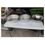 HG1- 3 Large Bowls-2 Aluminum-1 Stainless