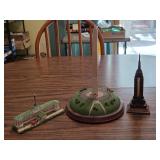 HB5 Grand Hotel/Washington Monument etc. Figurines