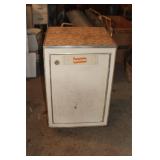 GSH 36x22x21' Wood Cabinet w/Aluminum Edging