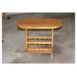 HG- 27x13x24 End Table/Magazine Rack NO SHIPPING