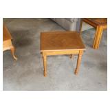 HG- 22x18x20 End Table NO SHIPPING
