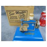 VTG Sew Master Toy Sewing Machine in Orig Box
