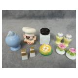 Misc VTG Salt & Pepper Shakers