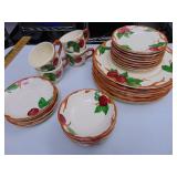 VTG Franciscan 'Apple' Pattern Dinnerware
