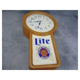 VTG Lite Beer Clock Sign, nice condtion, needs