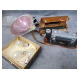 Antique Stereo Realist 3D Camera with Case, Flash