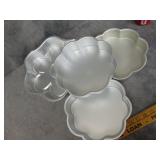 Wilton Cake Pans, new