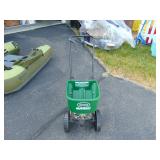 Small Scotts Basic Seed/Fertilizer Spreader