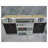 VTG Sanyo Stereo Radio Cassette Recorder